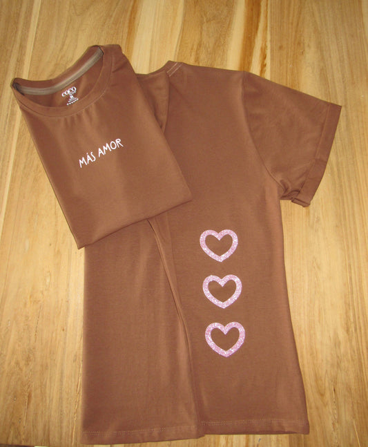 Camiseta más amor