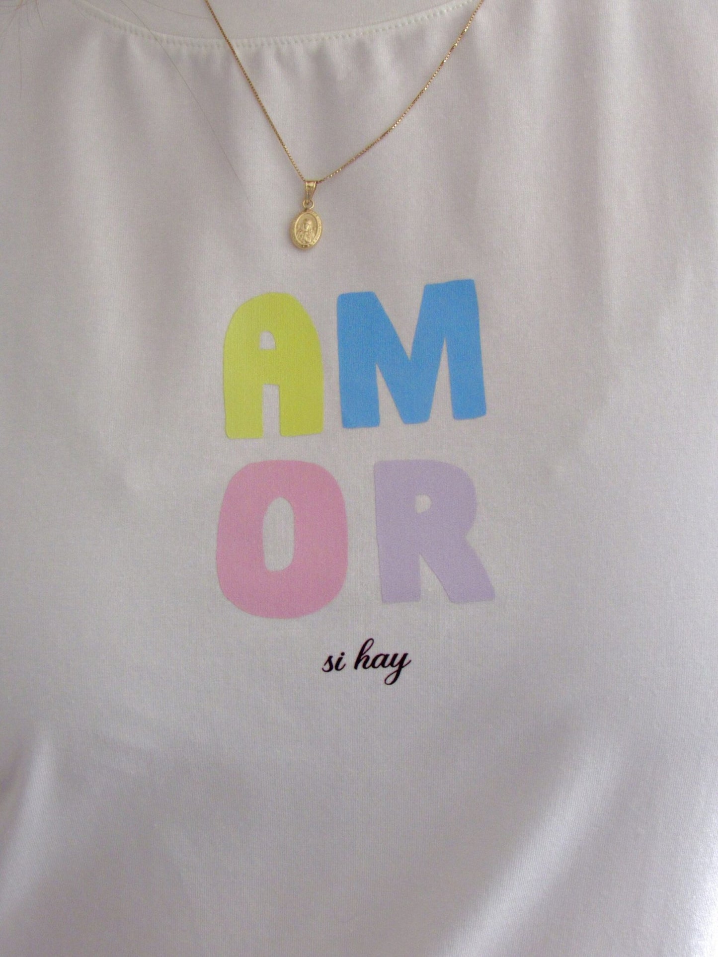 Camiseta amor si hay