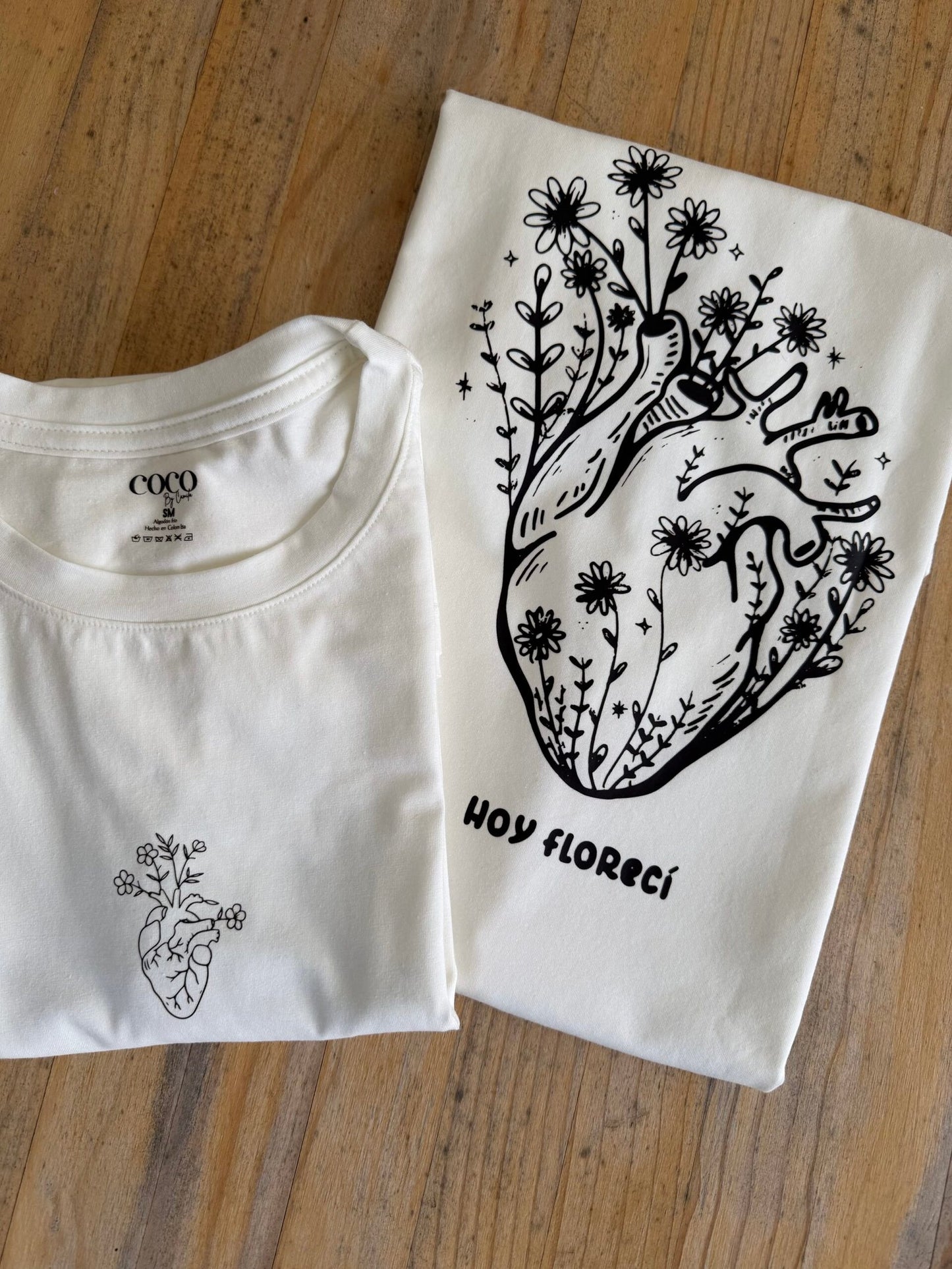 Camiseta hoy florecí