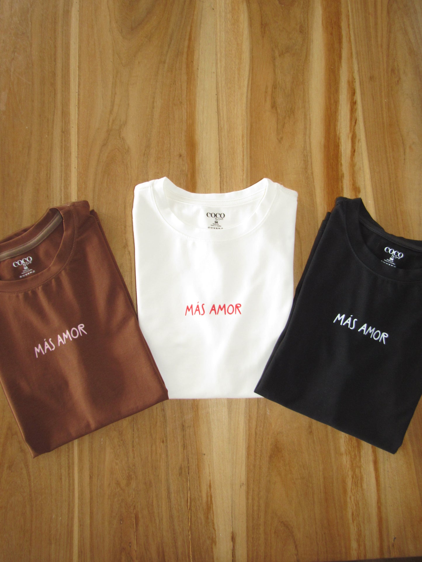 Camiseta más amor