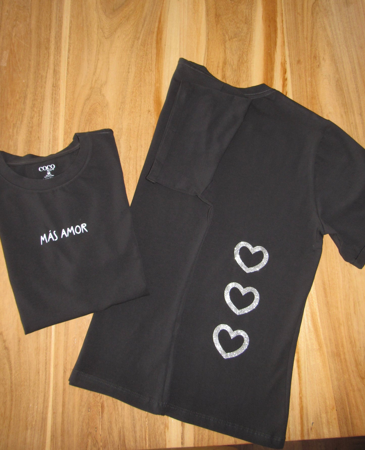 Camiseta más amor