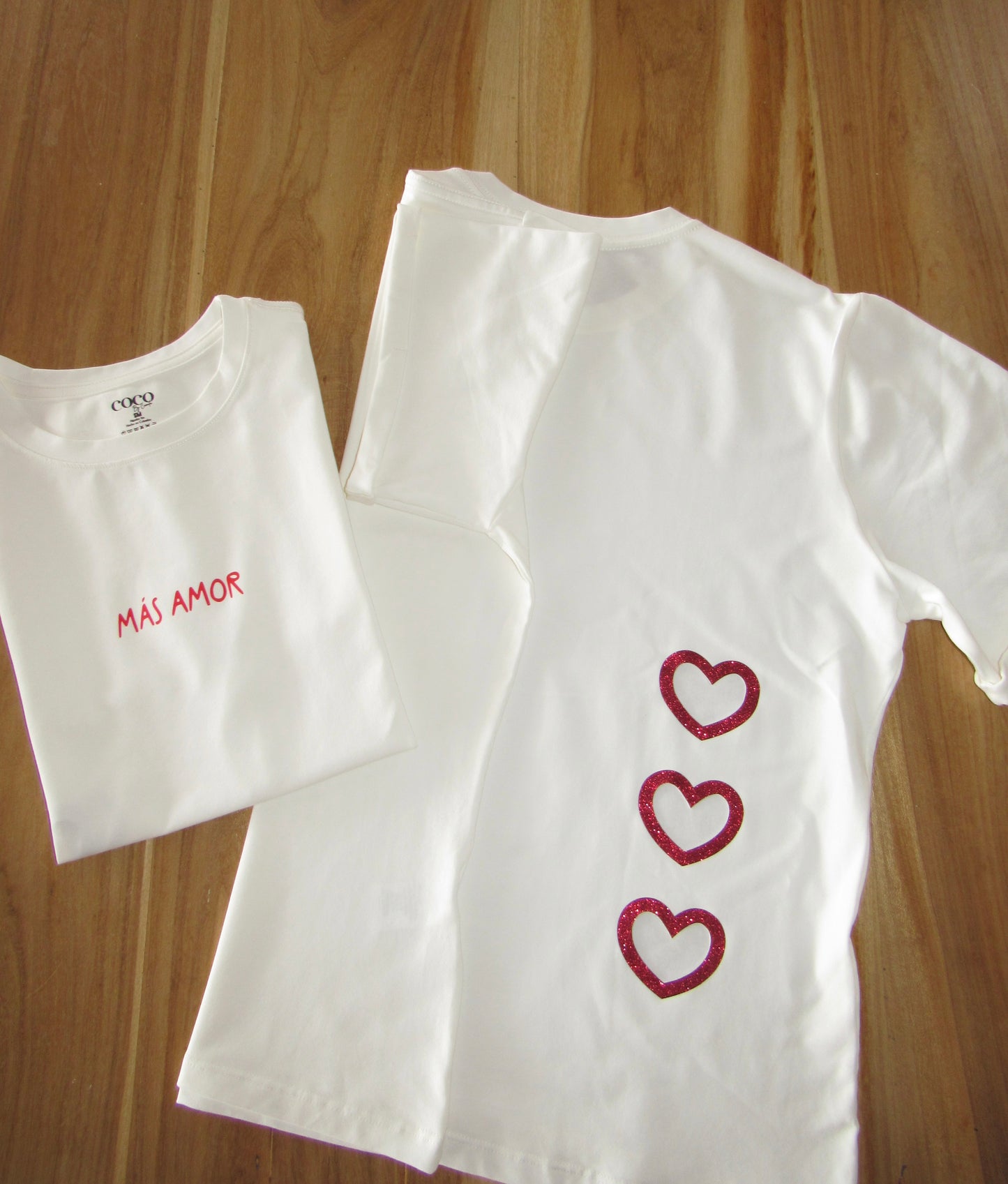 Camiseta más amor