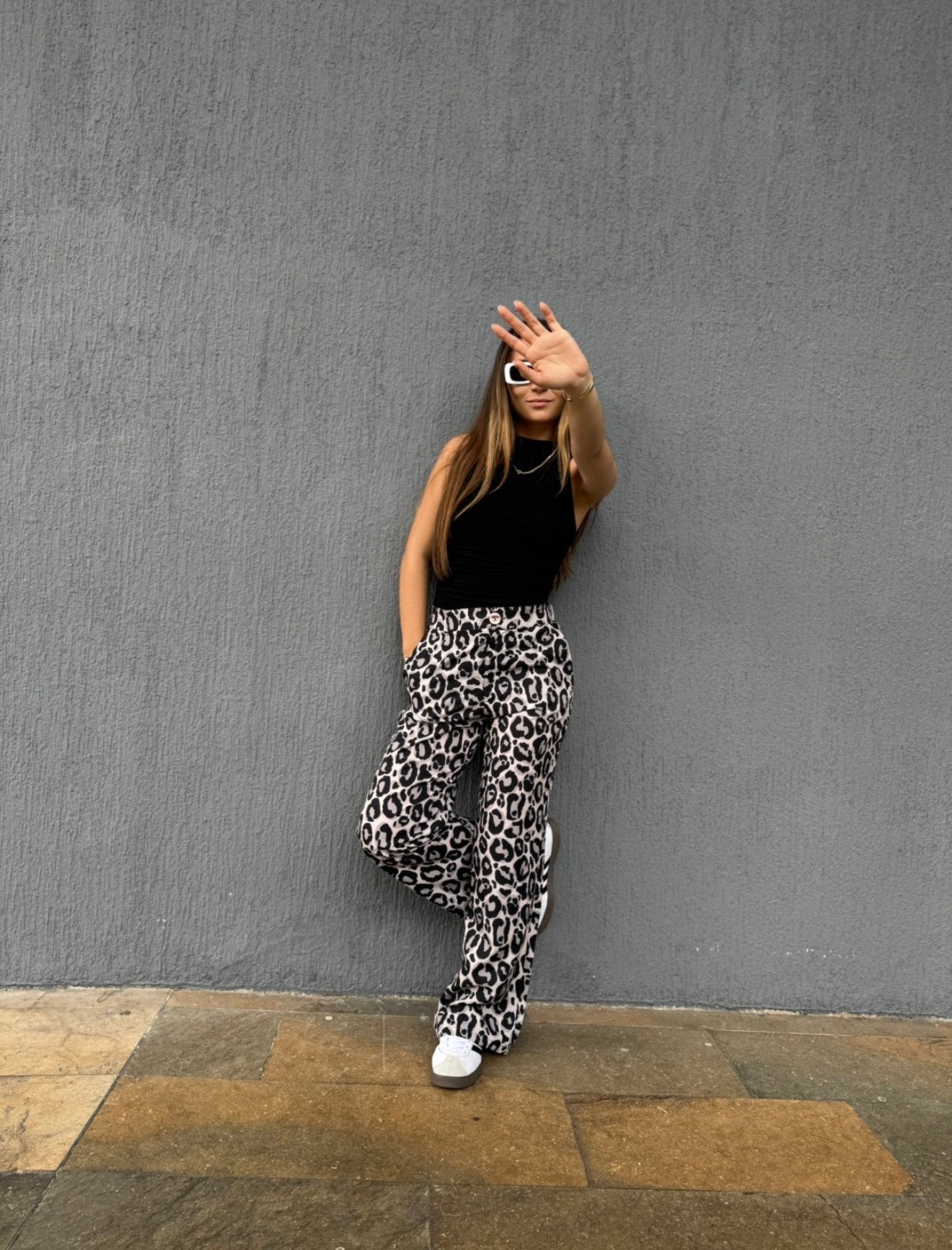 Pantalon Leopardo Gris