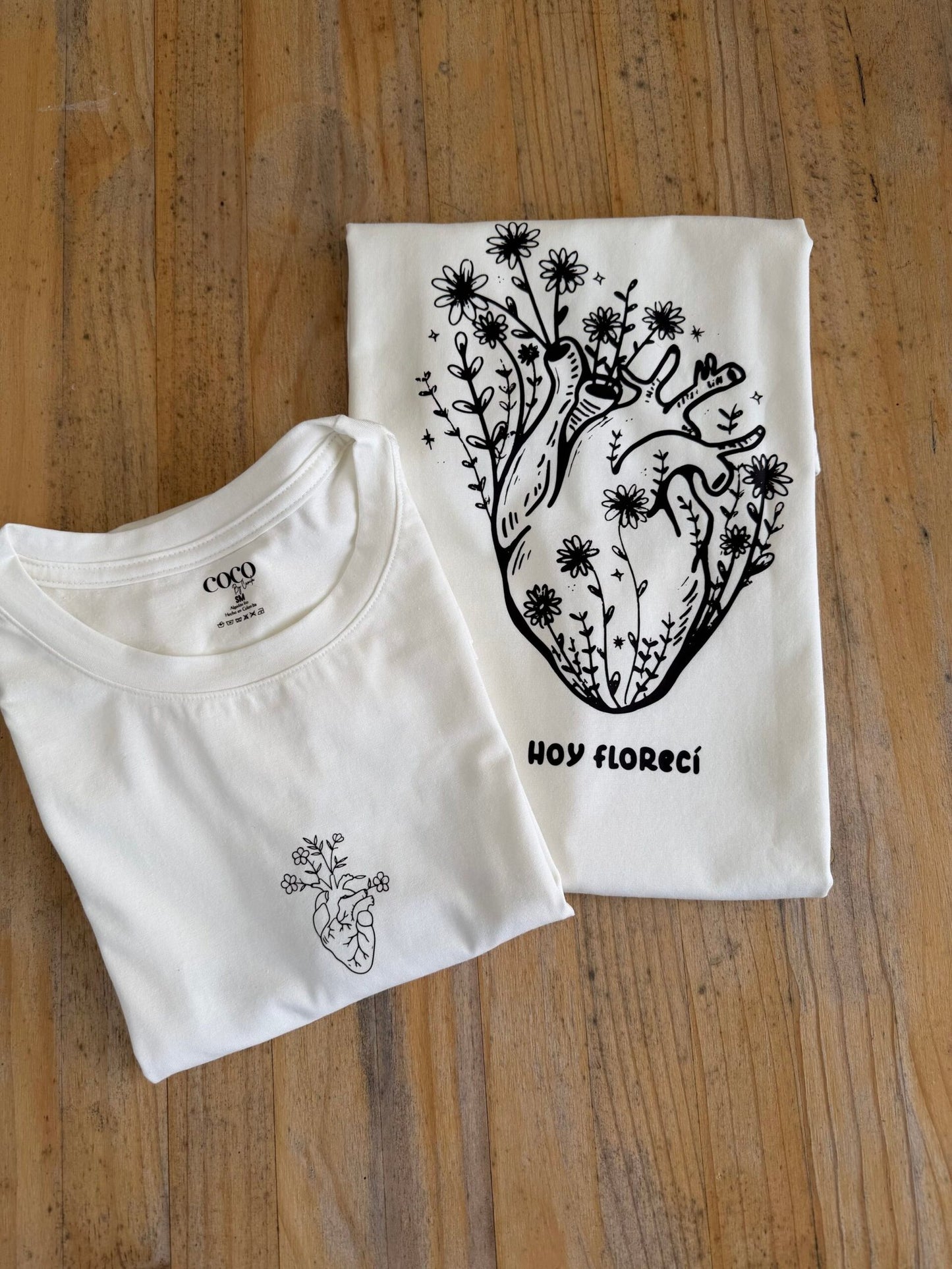 Camiseta hoy florecí